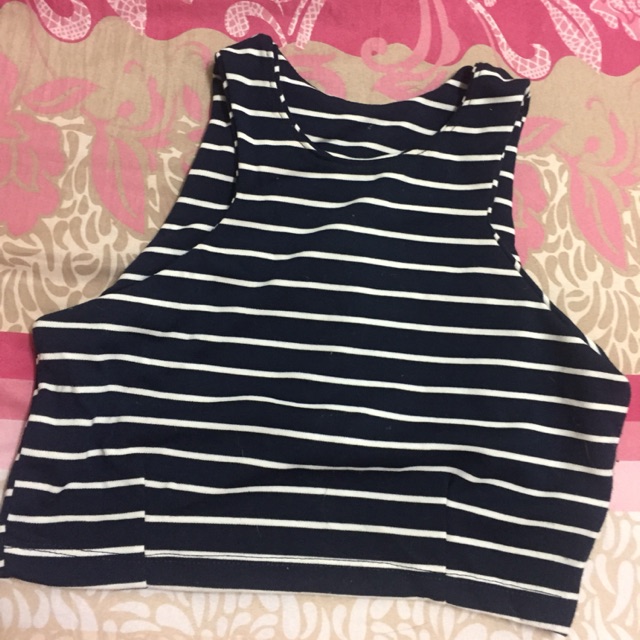 (New) Crop Top Shopee Malaysia