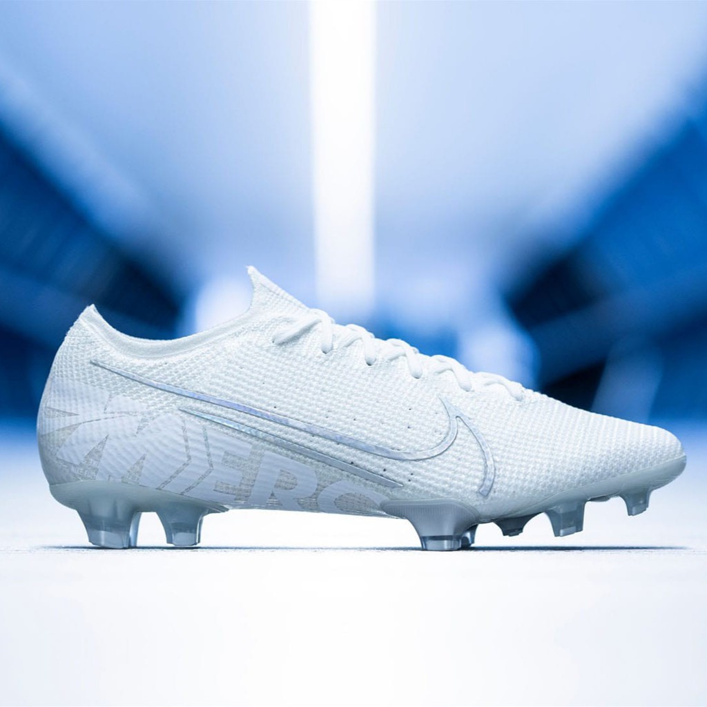 nike mercurial nuovo white