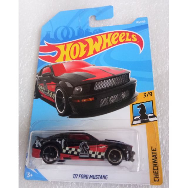 hot wheels 07 ford mustang checkmate