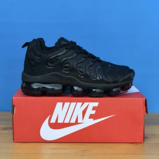nike vapormax plus 44