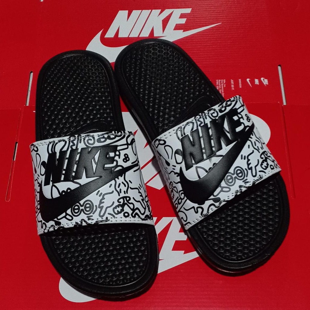 sandal nike benassi original