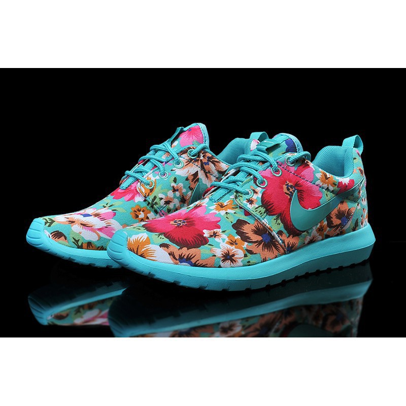 Nike roshe run 2 flower size 36 to 3970 Sneakers Nike roshe run flower size 36 to 4545 Sneakers