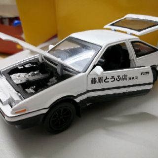 New 1 28 Initial D Toyota Trueno Ae86 Diecast Model Car Toy Shopee Malaysia - ae86 old roblox