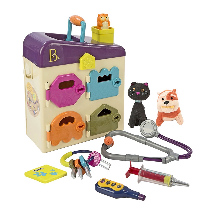 B. Toys 1229 Pet Vet Clinic Role Play for kids age 2+