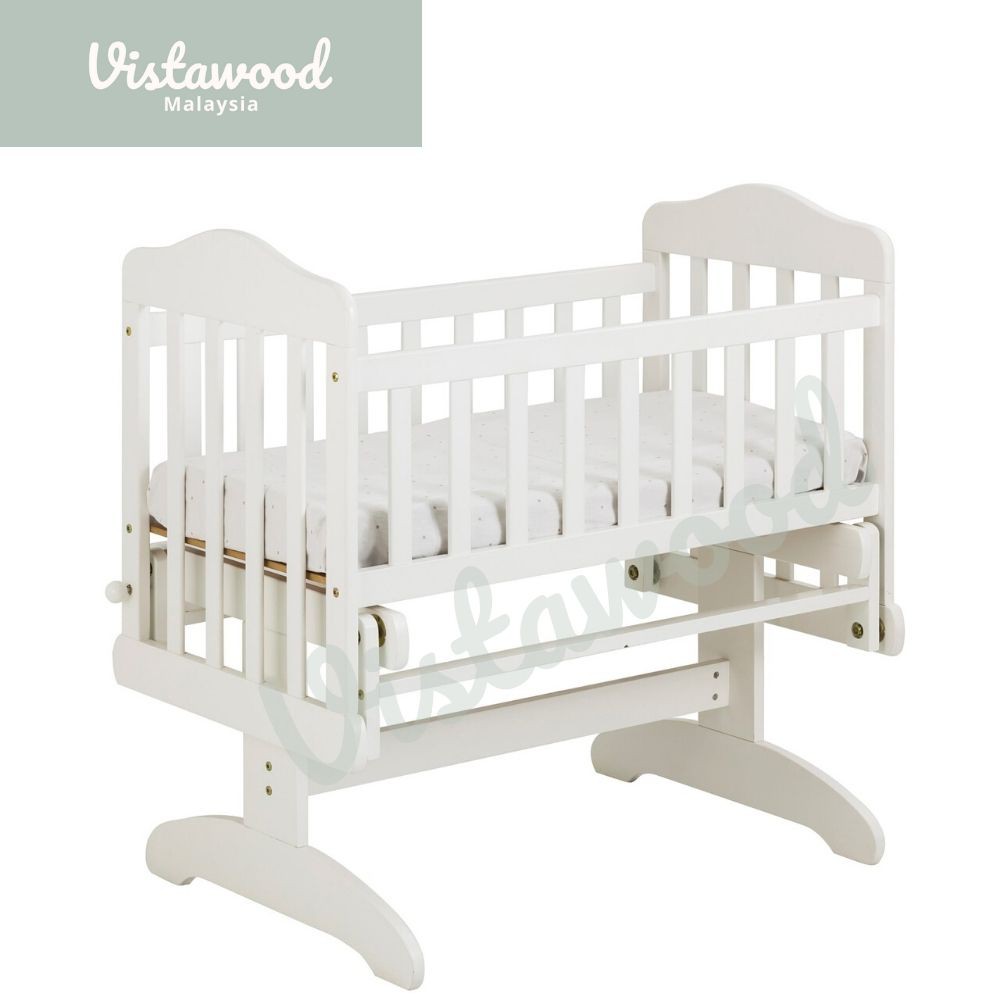 baby cot and swing