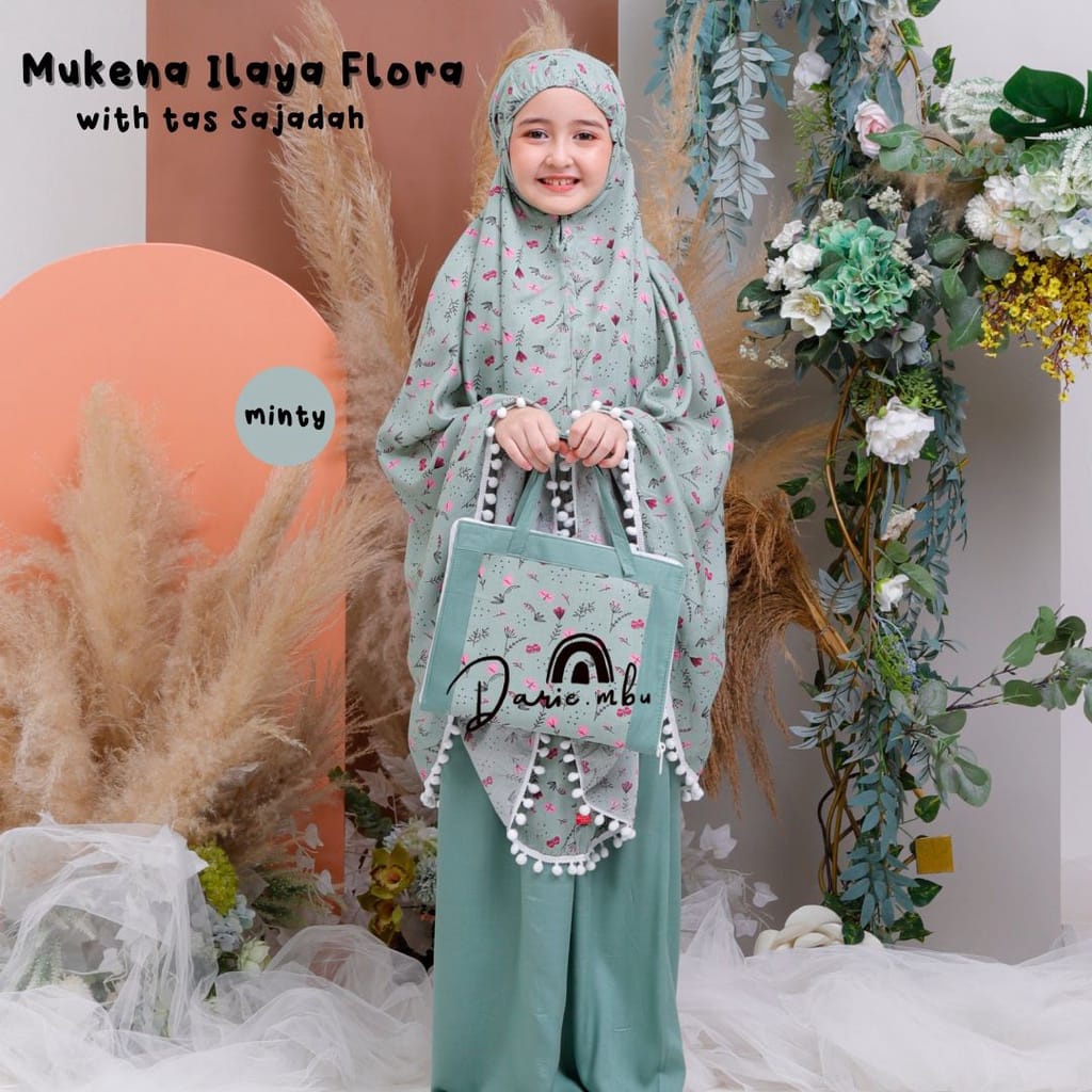 Ilaya flora Rayon's Children's Koran, The Bag Is A Lace Prayer Rug, pom pom, A Girl's Prayer Rug