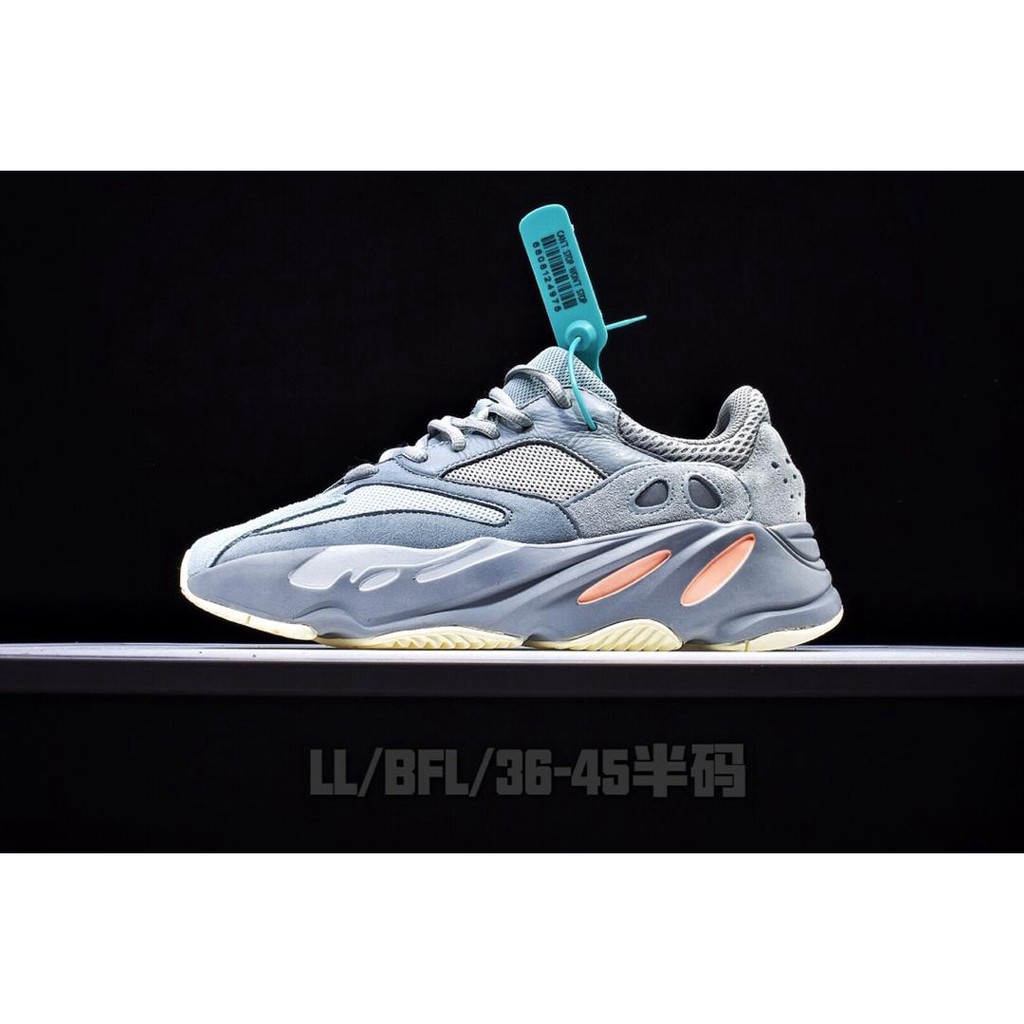 yeezy new style