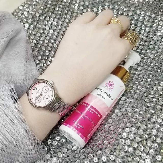 SNOWHITEE INSTA TREATMENT UNTA 100ML NEW PACKGING 💯% ORIGINAL HQ