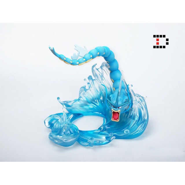 pokemon gyarados figure