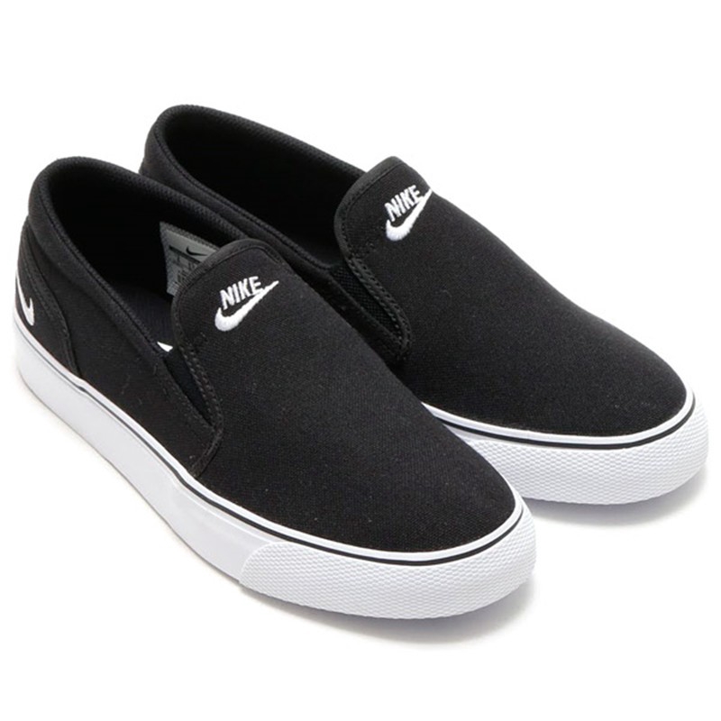 nike slip on canvas womens