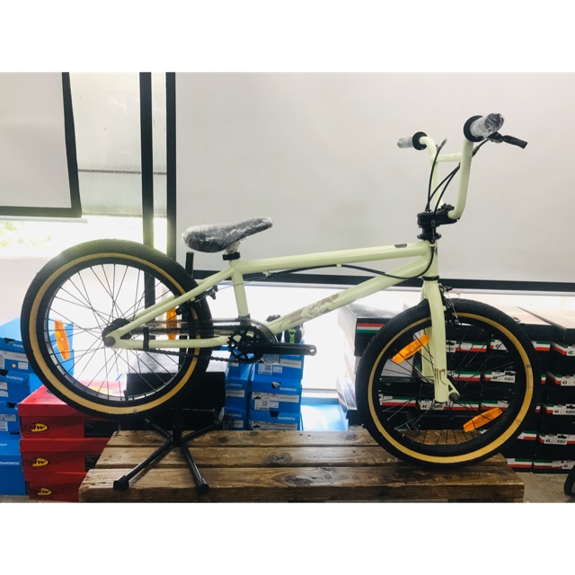 20 haro bmx bike