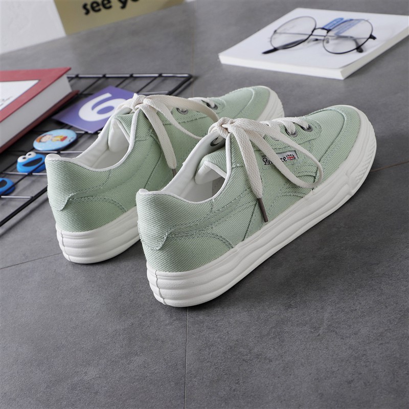 nice canvas shoes