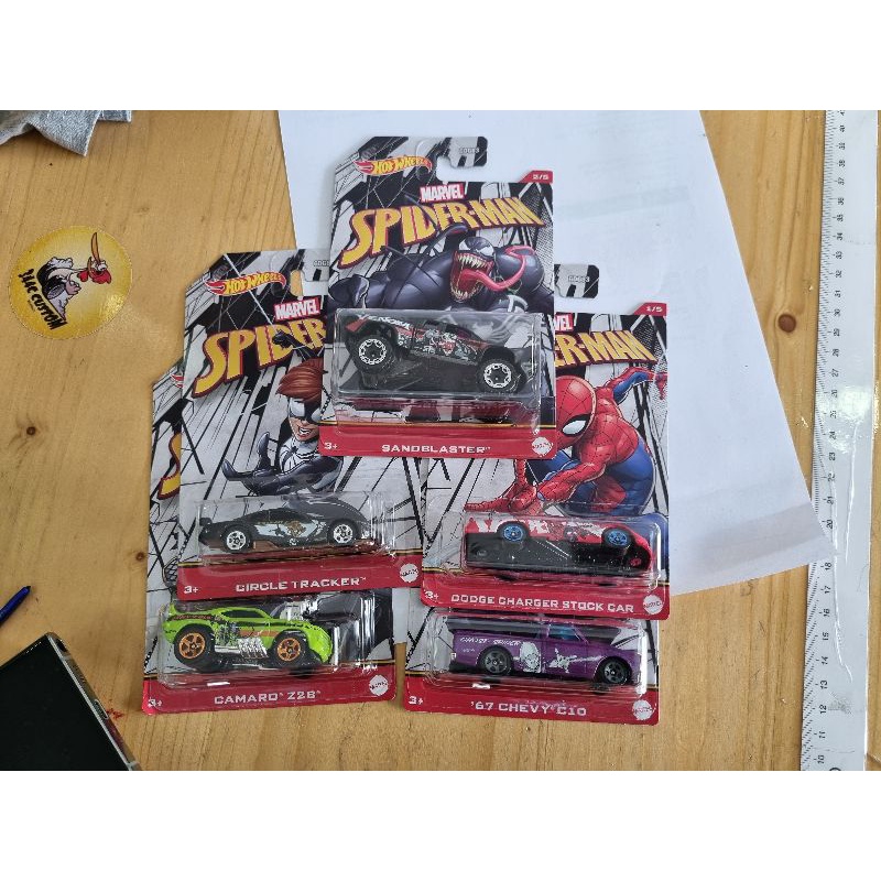 HOT WHEELS MARVEL SPIDERMAN CHEVY C10 DODGE CHARGER CAMARO Z28