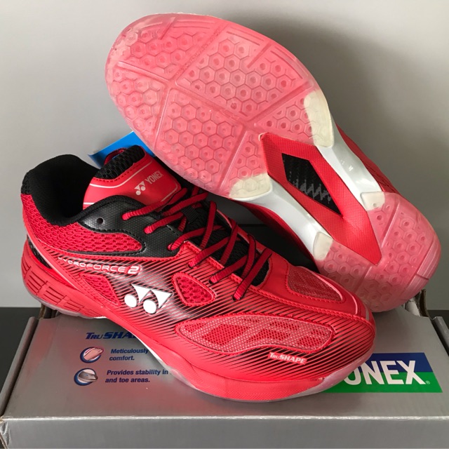 yonex hydro force 2 badminton shoes review