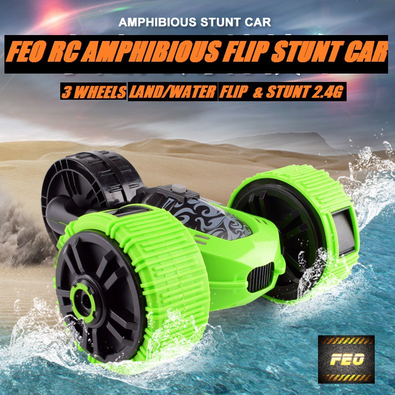 amphibious stunt car