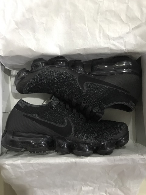 nike vapormax triple black womens
