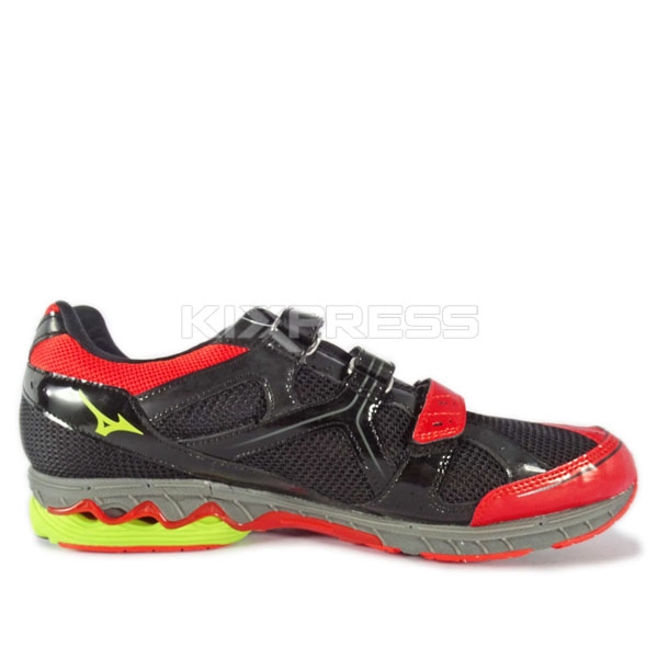 mizuno wave idaten dyna 2