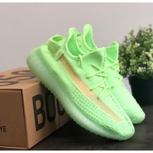 gid yeezy 350 v2