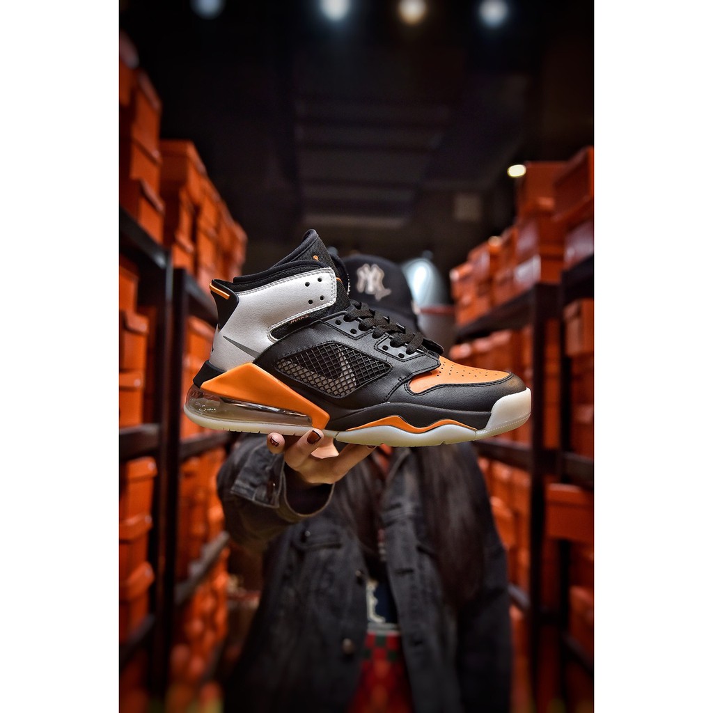 jordan mars 270 shattered backboard