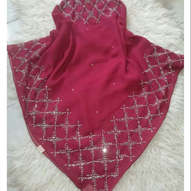 Tudung Bawal Manik Silang 5K Exclusive | Shopee Malaysia