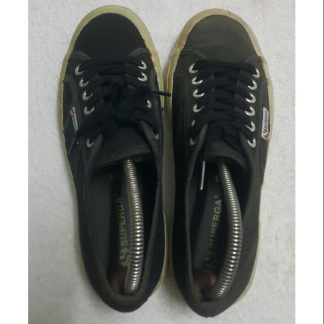 superga made in vietnam