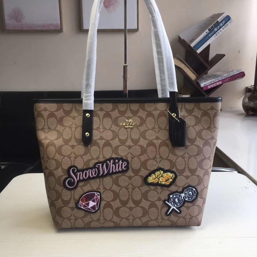 snow white coach tote