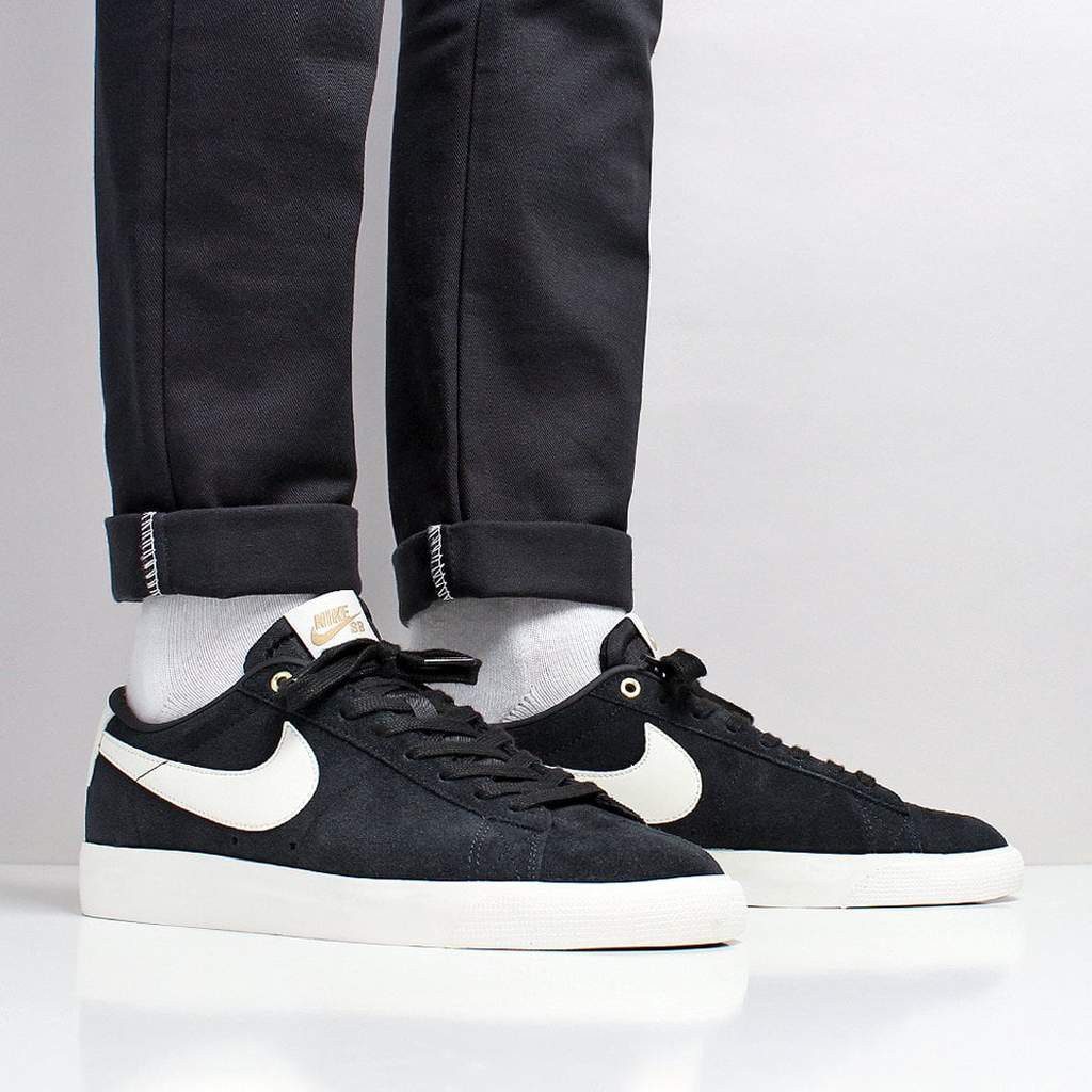 nike sb blazer low gt black