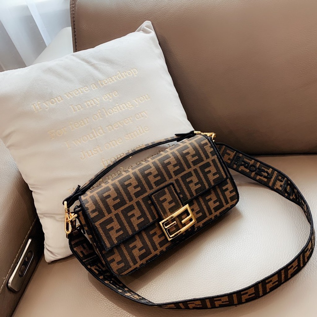 fendi baguette