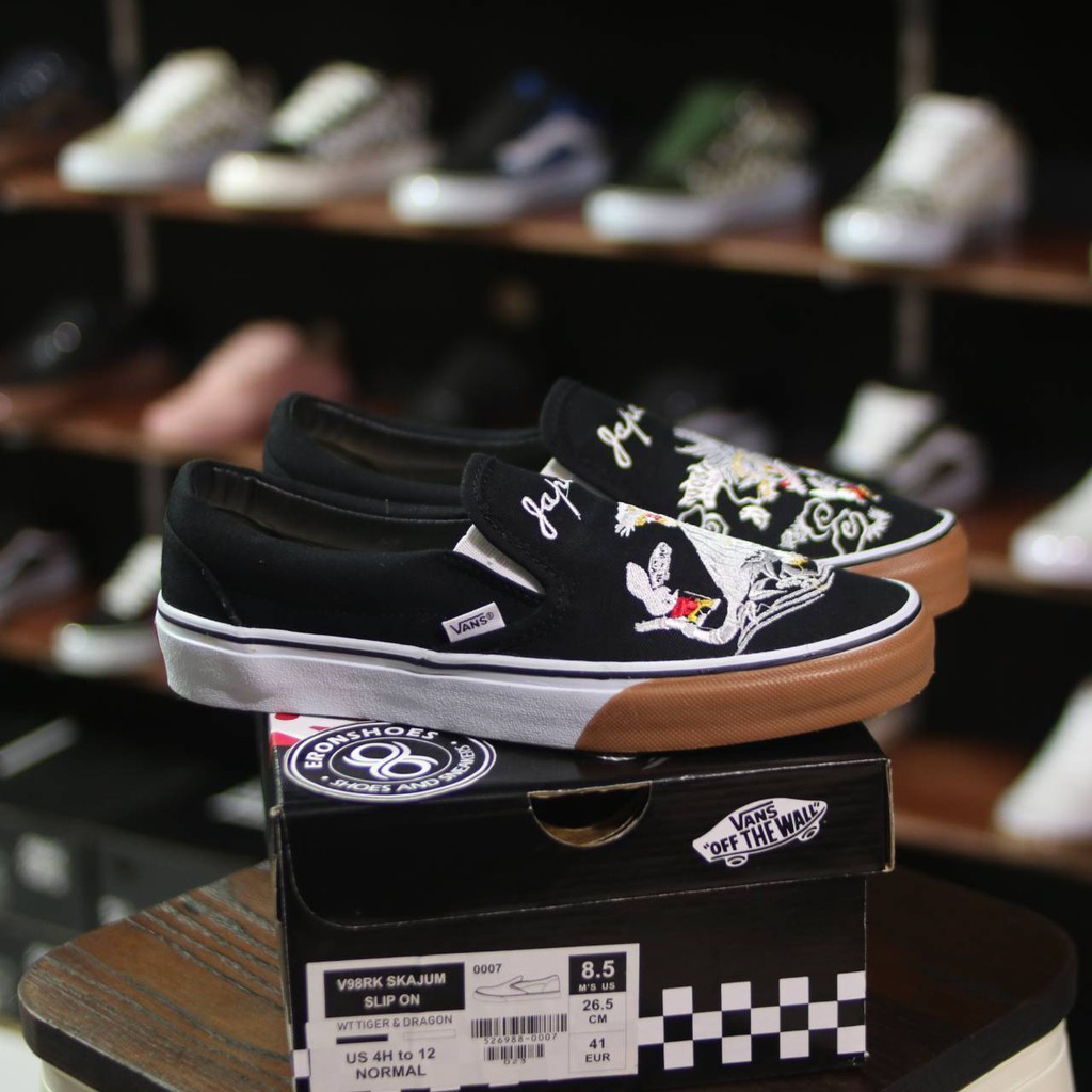 vans slip on deluxe dragon