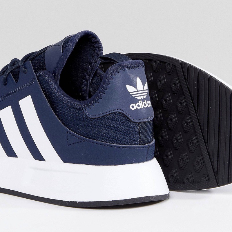 cq2407 adidas
