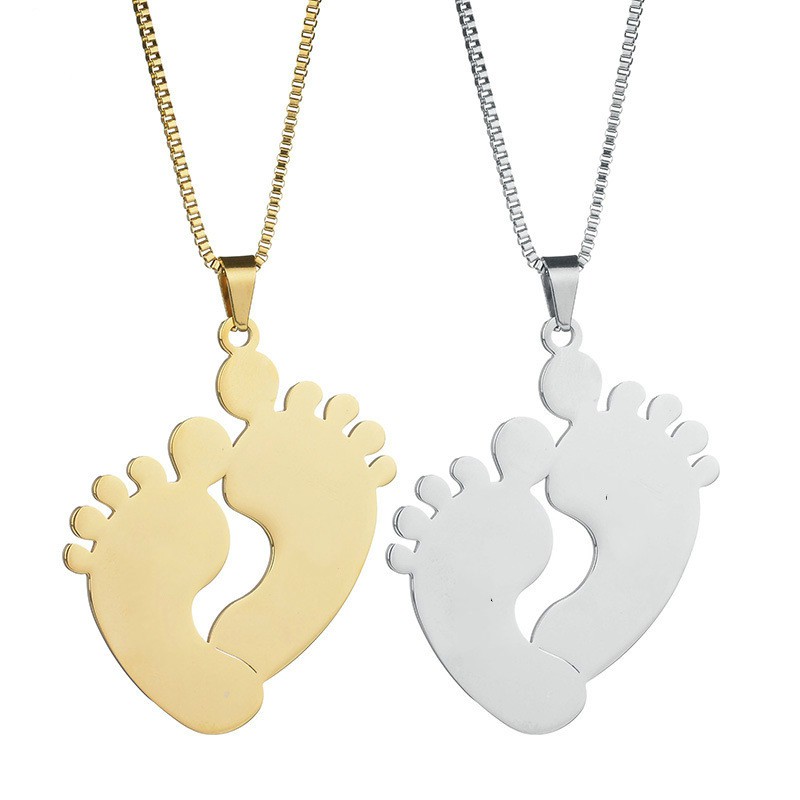 baby feet necklace