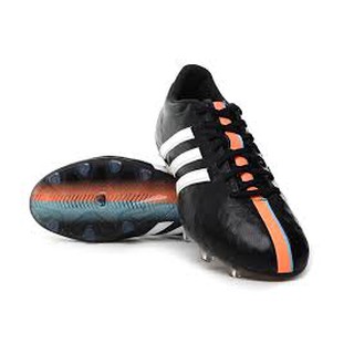 11 pro football boots