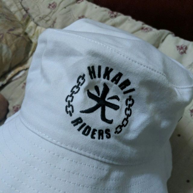 hikari bucket hat