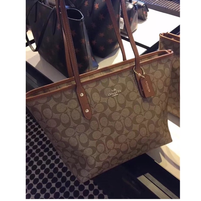 coach shopping bag