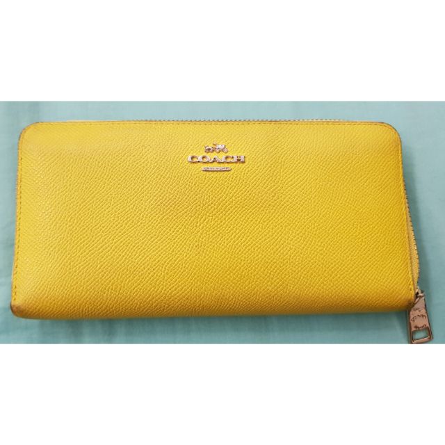 coach yellow wallet