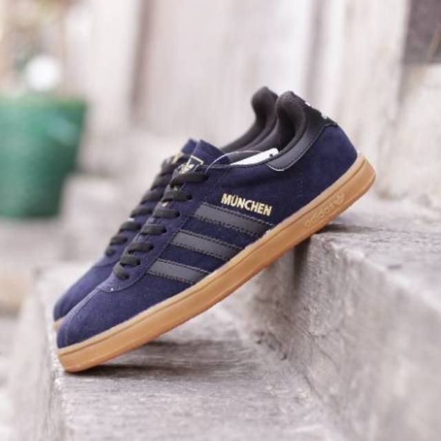 Sneaker KASUAL Adidas Munchen / SPEZIAL / SAMBA / HAMBURG Navy Black Go  Shoes | Shopee Malaysia