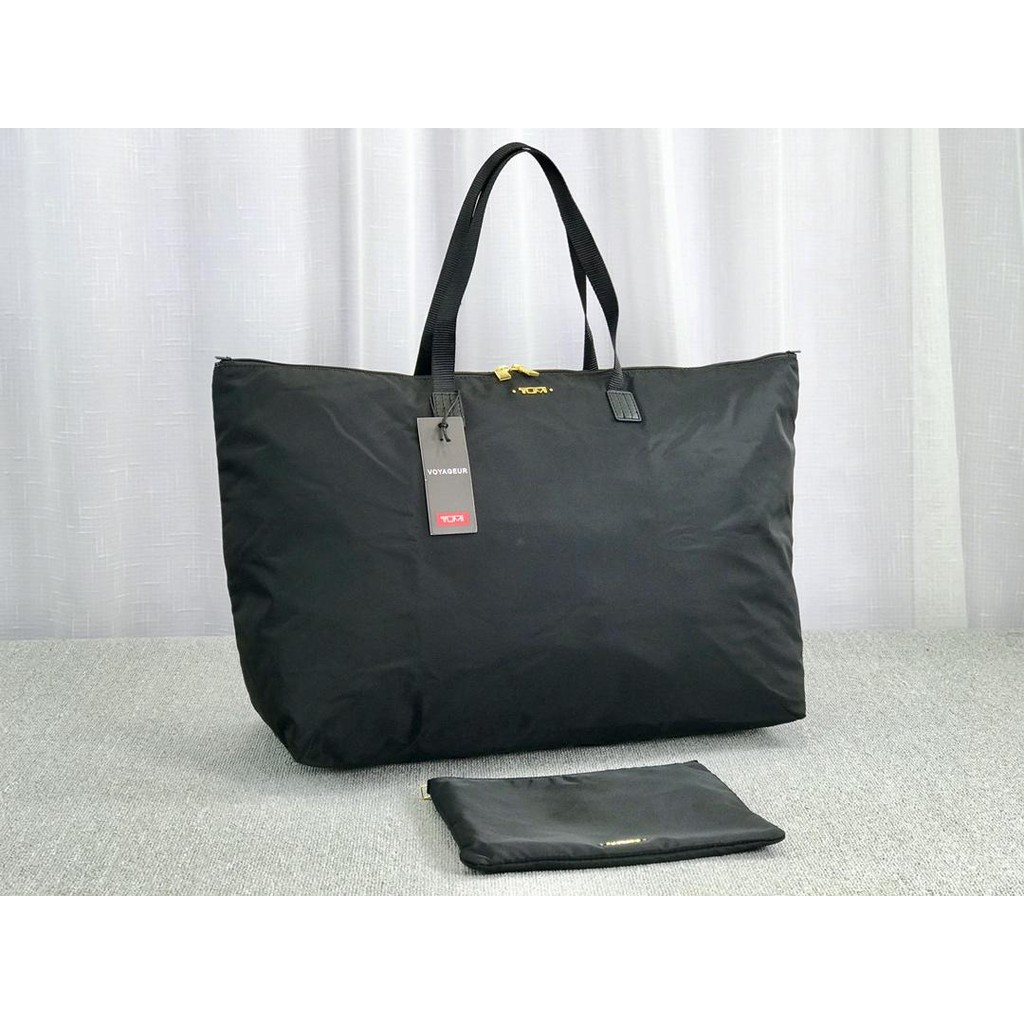 tumi tote