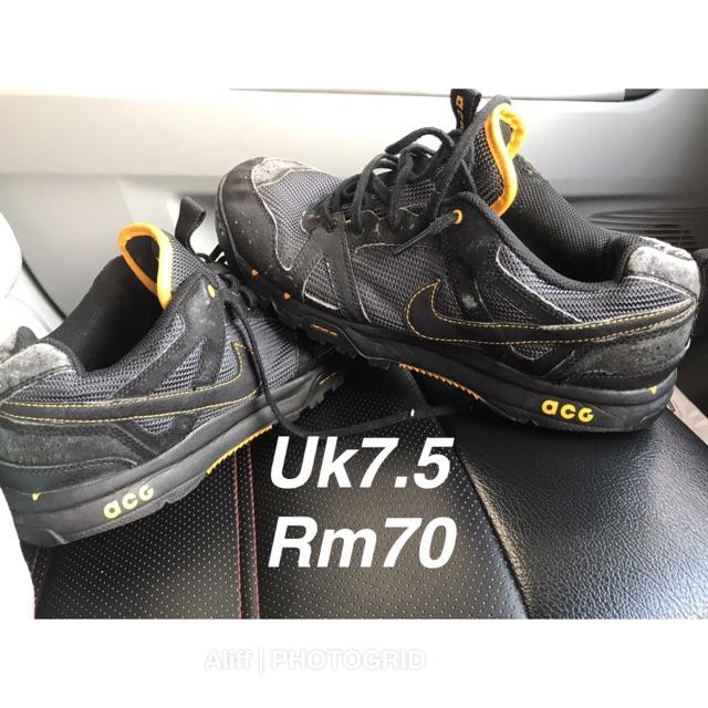 kasut nike acg