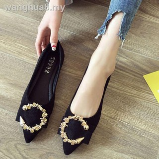 ladies pointed flats