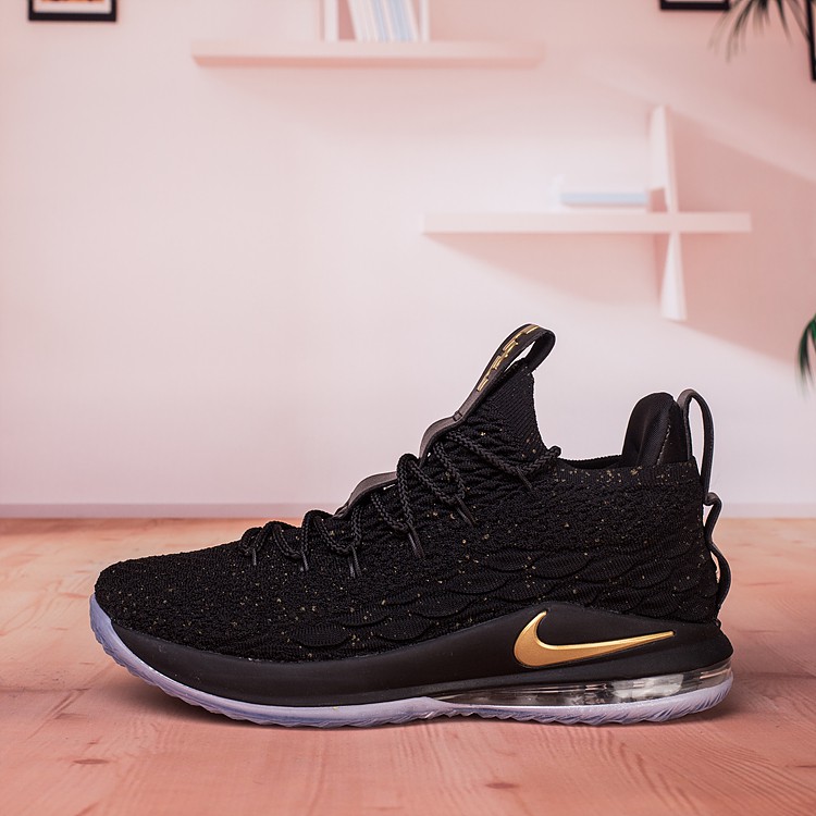 nike lebron 15 low black and gold