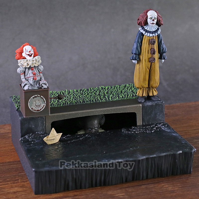 neca it accessory set