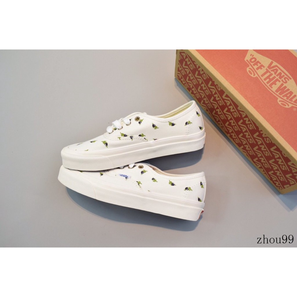 vans authentic 4 holes