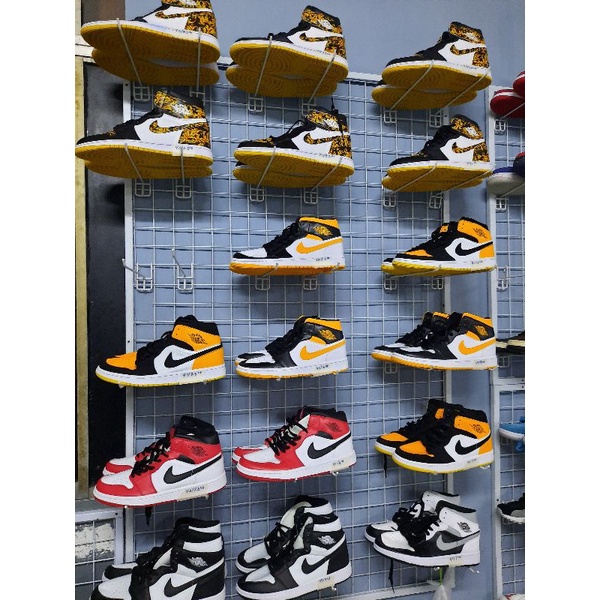 adidas cloudfoam size 9