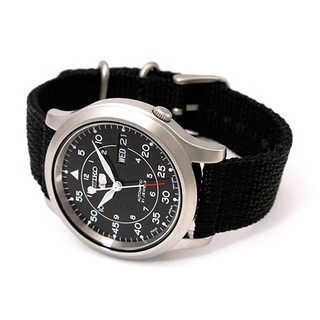 snk809 strap size