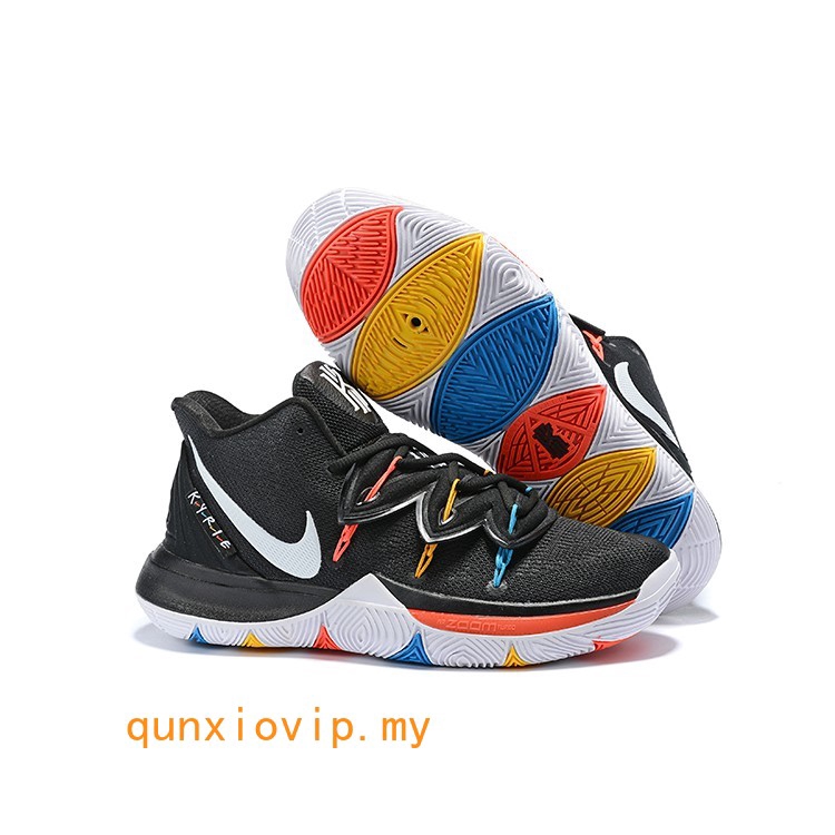 kyrie irving tenis friends