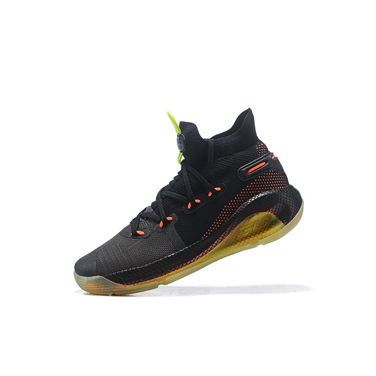 curry 6 in store