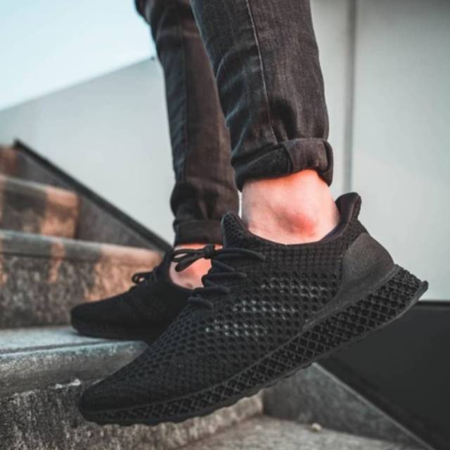 adidas futurecraft 4d triple black