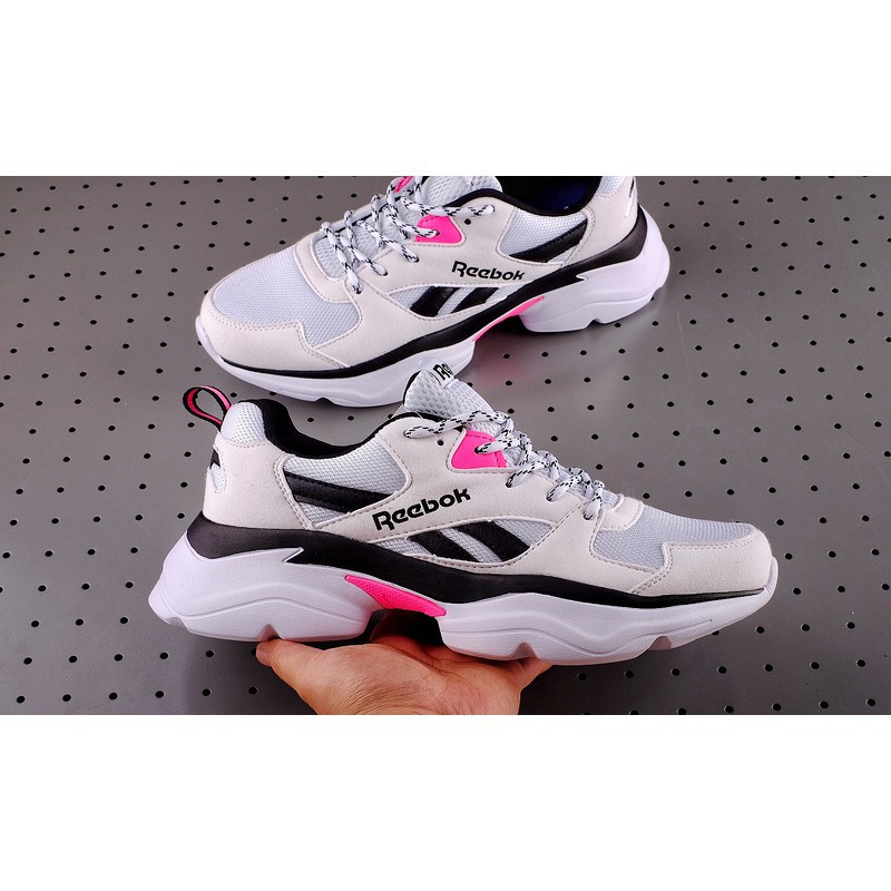 reebok pink shoes