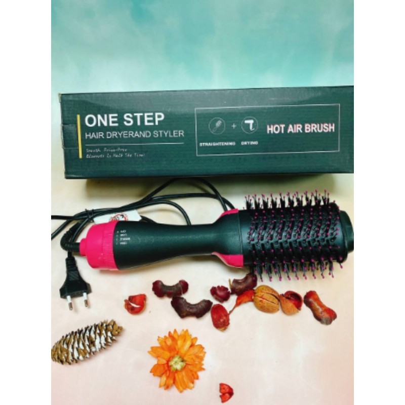 ONE STEP HOT AIR BRUSH (DRYER WITH COMB)