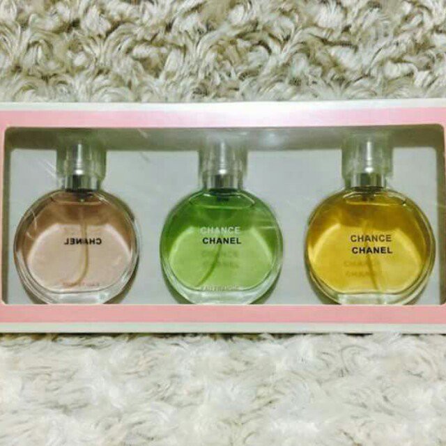 miniature chanel perfume set